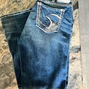 SILVER JEANS/Suki High/Slim Boot Size 32” x 33”